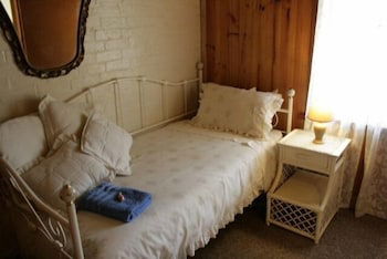 A Settler's Cottage - Accommodation Fremantle 3