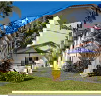 Clifton Sands Holiday Apartments - Accommodation Fremantle