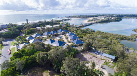 Hastings Cove Waterfront Holiday Apartments - Accommodation Fremantle 2