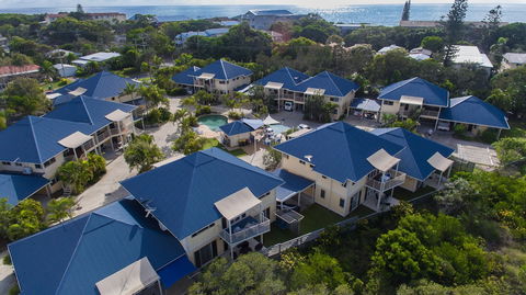 Hastings Cove Waterfront Holiday Apartments - Accommodation Fremantle 1