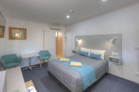 Glen Innes Motel - Accommodation Fremantle 0