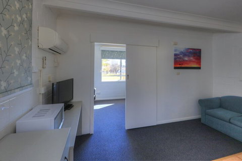 Glen Innes Motel - Accommodation Fremantle 4