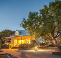 Vineyard Cottages