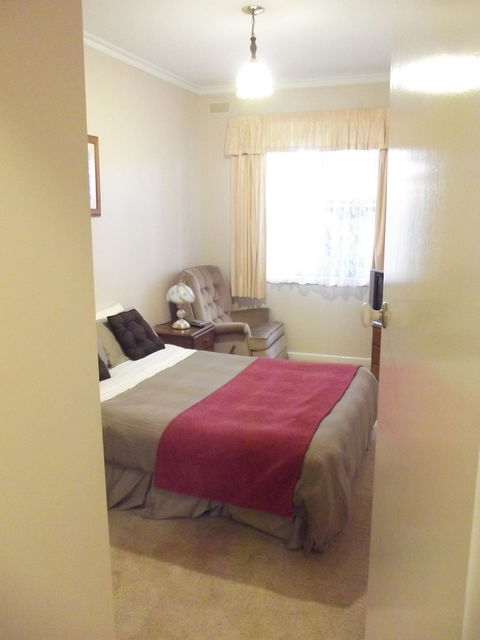 Lakes Entrance Holiday Units - Accommodation Fremantle 4