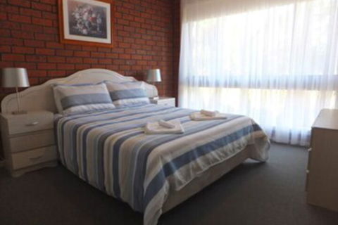 Paradise Holiday Apartments - Accommodation Fremantle 0