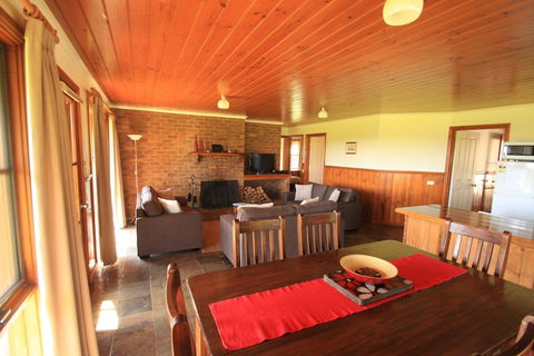 Apollo Bay Cottages - Accommodation Fremantle 3