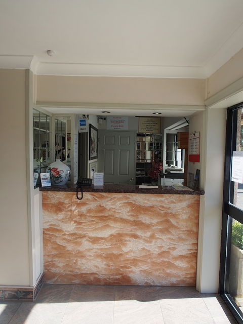 Linwood Lodge Motel - Accommodation Fremantle 1