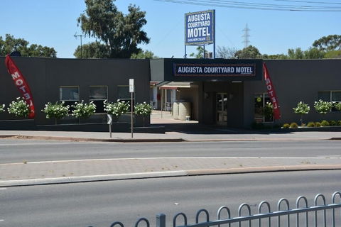 Augusta Courtyard Motel - Accommodation Fremantle 1
