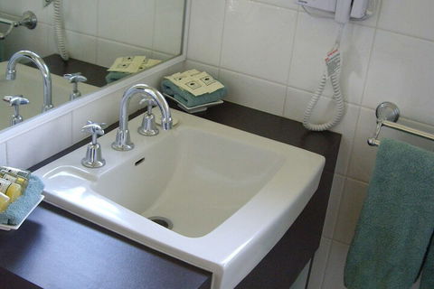 Portside Motel - Accommodation Fremantle 6