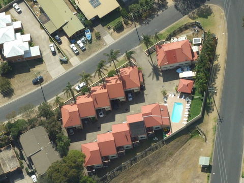 Sapphire Court Holiday Units - Accommodation Fremantle 3