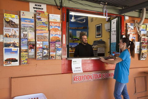 Alice Lodge Backpackers - Accommodation Fremantle 4