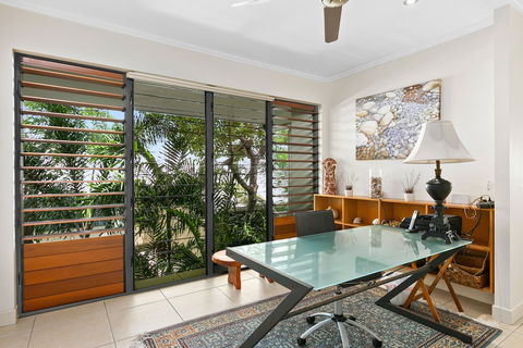 Sea Point On Trinity Beach - Accommodation Fremantle 5