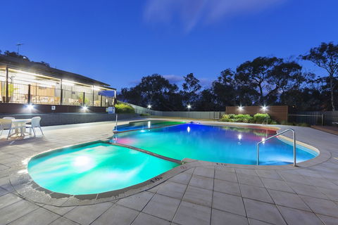Alivio Tourist Park Canberra - Accommodation Fremantle 0