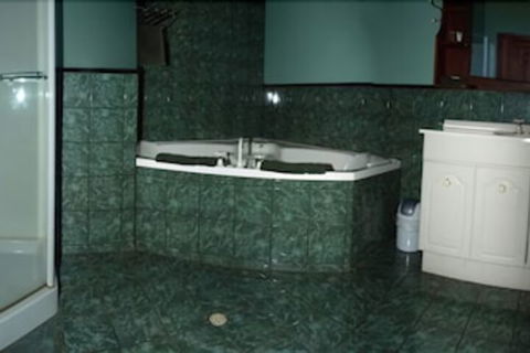 Pemberton Old Picture Theatre Holiday Apartments - Accommodation Fremantle 2