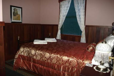 Pemberton Old Picture Theatre Holiday Apartments - Accommodation Fremantle 4