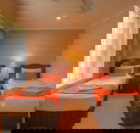 Endeavour Court Motor Inn - Accommodation Fremantle