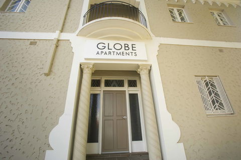 Globe Apartments - Accommodation Fremantle 2
