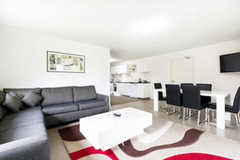 Apex Park Holiday Apartments - Accommodation Fremantle 0