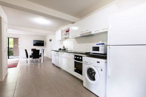 Apex Park Holiday Apartments - Accommodation Fremantle 1