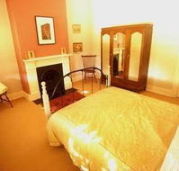 Cromwell House - Accommodation Fremantle