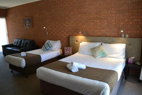 Ashleigh Court Motor Inn - Accommodation Fremantle 4