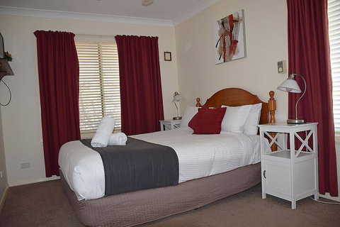 Cole House Apartments - Accommodation Fremantle 5