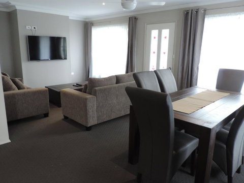 Sussex Shores - Accommodation Fremantle 6
