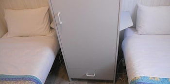 Summer's Rest Units - Accommodation Fremantle 3