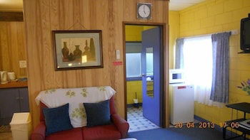 Summer's Rest Units - Accommodation Fremantle 5