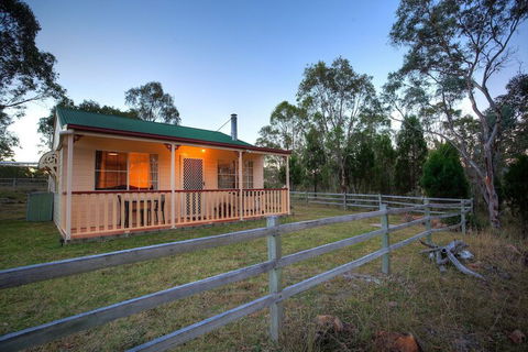 Accommodation Creek Cottages - Accommodation Fremantle 4