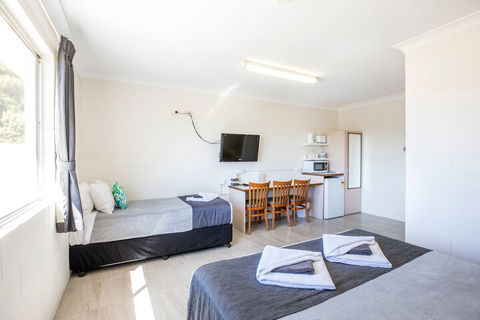 Banjo Paterson Motor Inn - Accommodation Fremantle 7