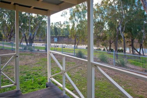 Wagga Wagga Beach Caravan Park - Accommodation Fremantle 1