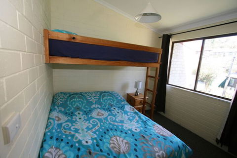 Alpha Centauri Townhouses - Accommodation Fremantle 1