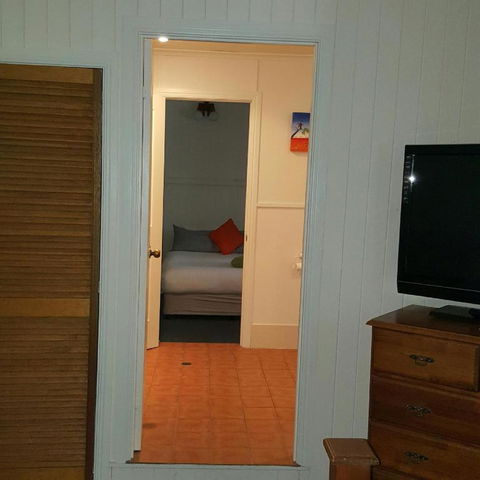 Joes Waterhole Hotel - Accommodation Fremantle 4