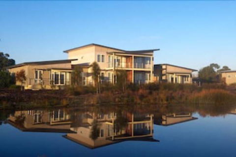 Broadbeach Inverloch Resort - Accommodation Fremantle 0