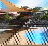 Golden Guitar Motor Inn - Accommodation Fremantle