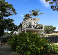 Port Douglas Cottage and Lodge