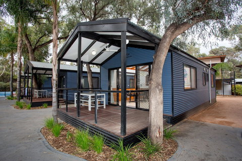 BIG4 Renmark Riverfront Holiday Park - Accommodation Fremantle 0