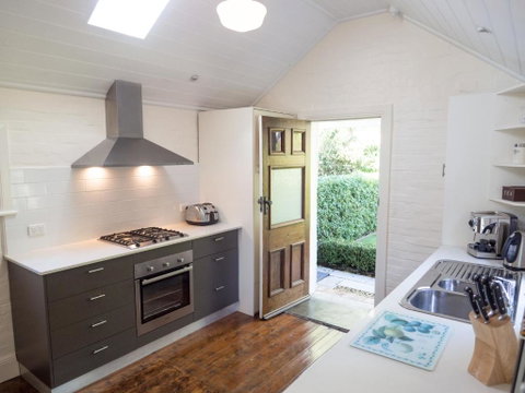 Cottage 79 - Accommodation Fremantle 6