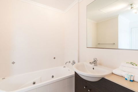 Cairns City Apartments - Accommodation Fremantle 3