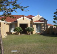 Port Bouvard Beach Holiday Home Mandurah