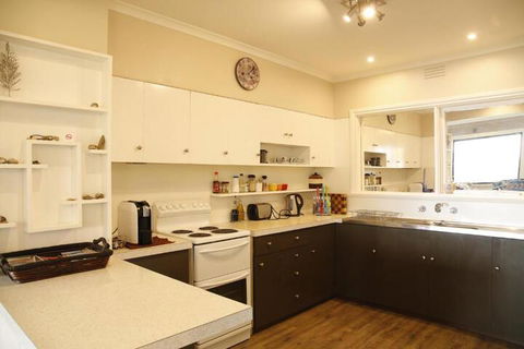 Beachside Entertainer - Accommodation Fremantle 7