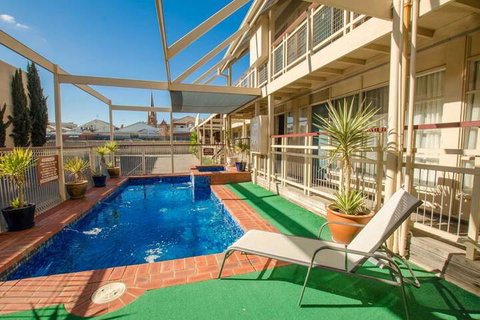 MAS Country Riverboat Lodge Motor Inn - Accommodation Fremantle 4