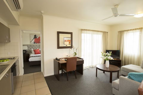 Metro Advance Apartments & Hotel, Darwin - Accommodation Fremantle 4