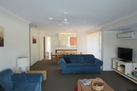 River Resort Villas - Accommodation Fremantle 0
