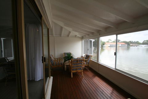 River Resort Villas - Accommodation Fremantle 1
