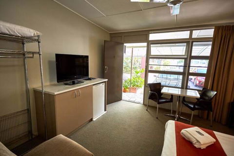 Anchorage Motor Inn - Accommodation Fremantle 2
