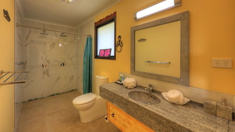 Maleny Tropical Retreat Balinese B&b - Accommodation Fremantle 1