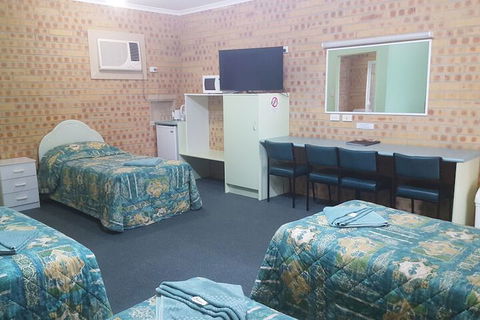 Tiaro Motor Inn - Accommodation Fremantle 2