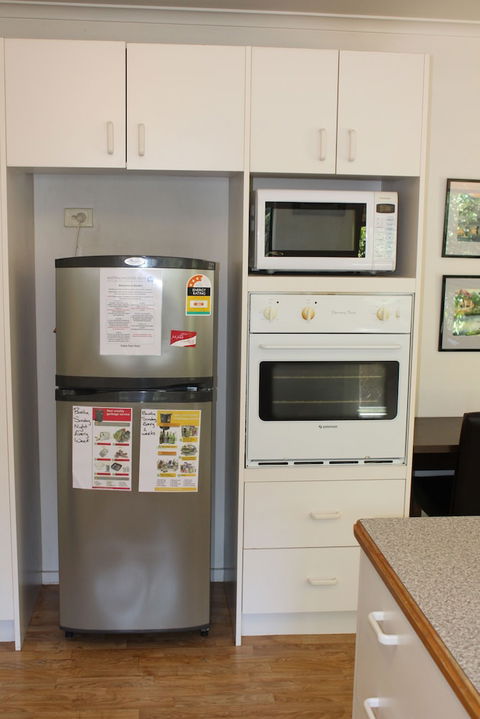 Australian Home Away Ringwood At Bardia - Accommodation Fremantle 3